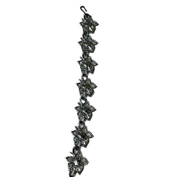 Vintage Coro Silver Tone Art Deco Maple Leaf Bracelet - Picture 3 of 8